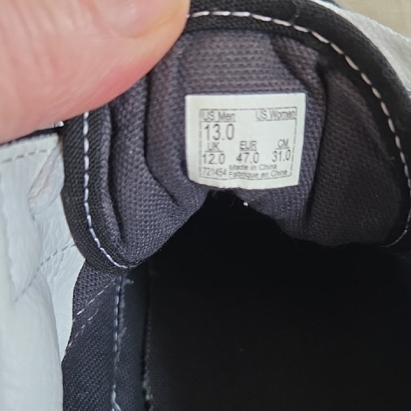 Vans White, Grey & Black UA Old Skool Shoes Mens 13 - Picture 5 of 10